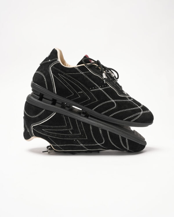 Syahi Black Baiga Sneakers